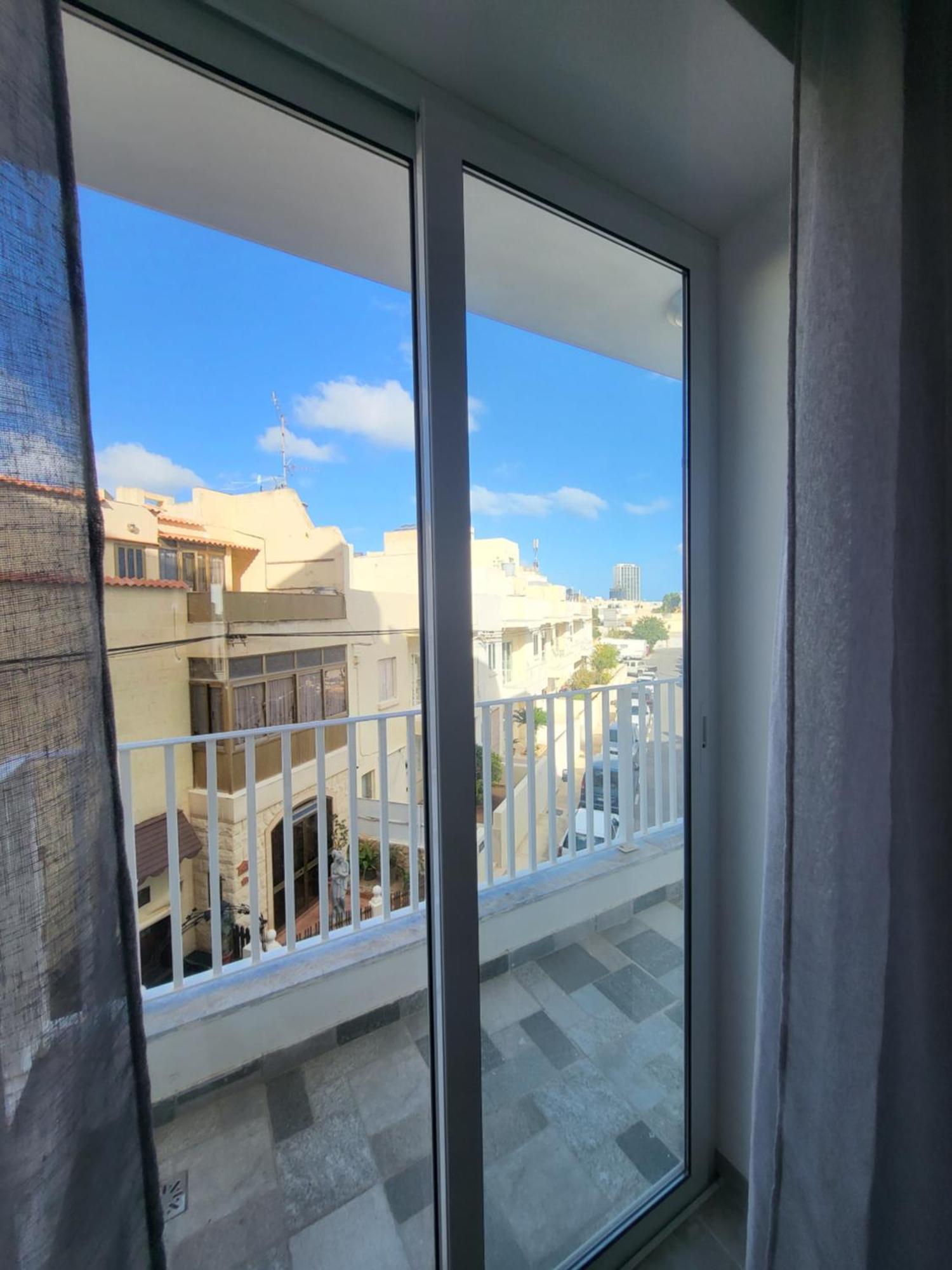 St Julian Apartments San Ġiljan Exterior foto